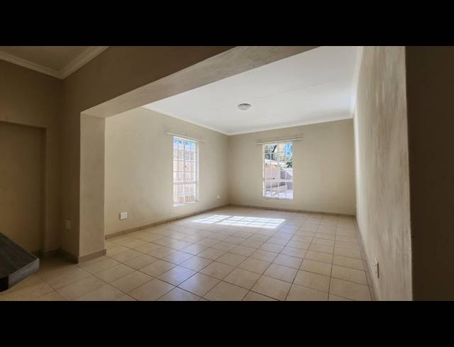 3 BEDROOM CLUSTER RENTED IN FLAMWOOD